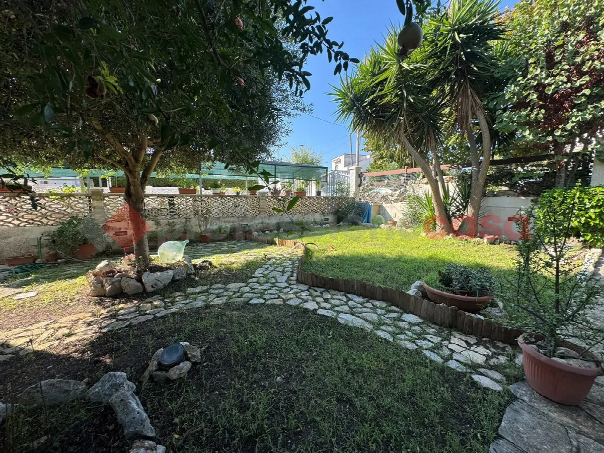 Casa Indipendente in vendita a Leporano - foto 3