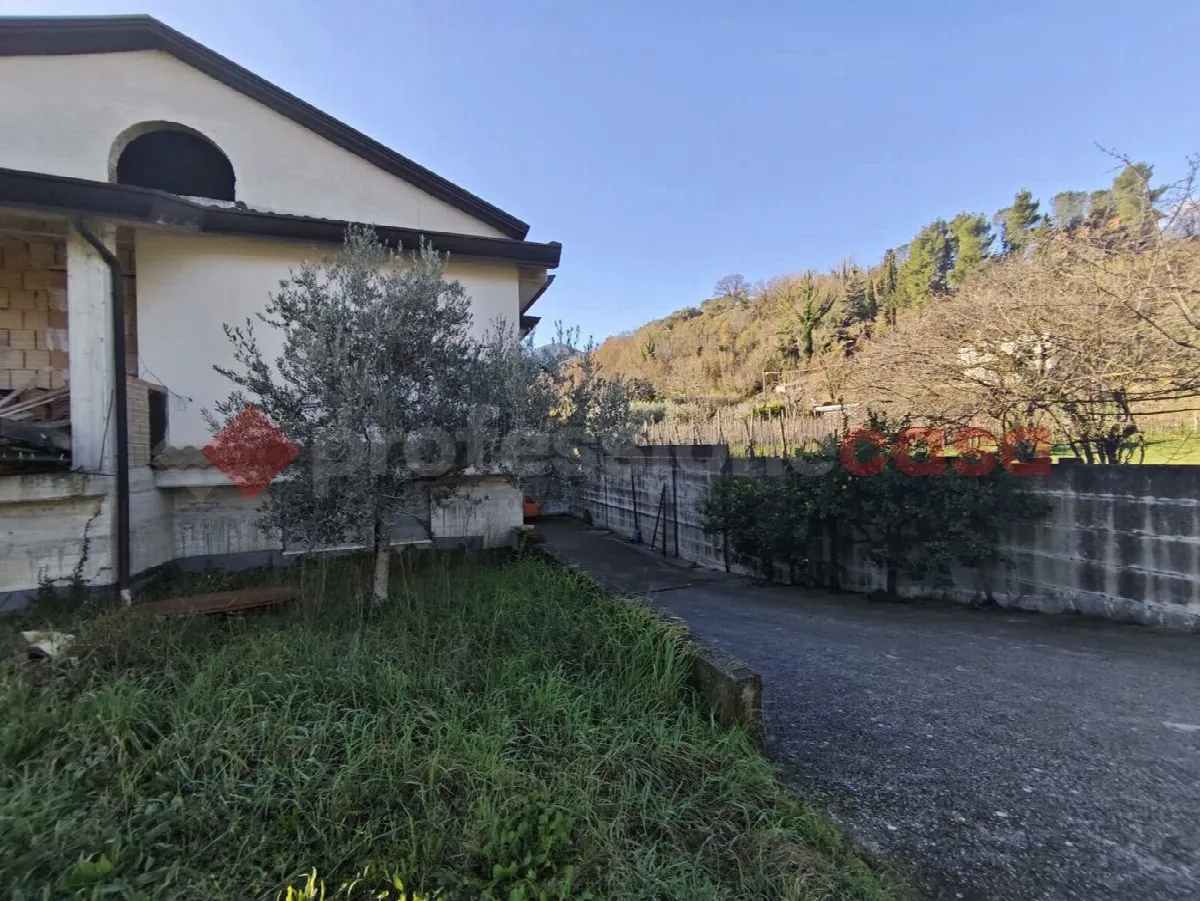Casa Indipendente in vendita a Mercato San Severino - foto 4