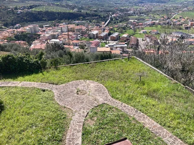 Villetta a schiera in vendita a Olevano sul Tusciano - foto 2