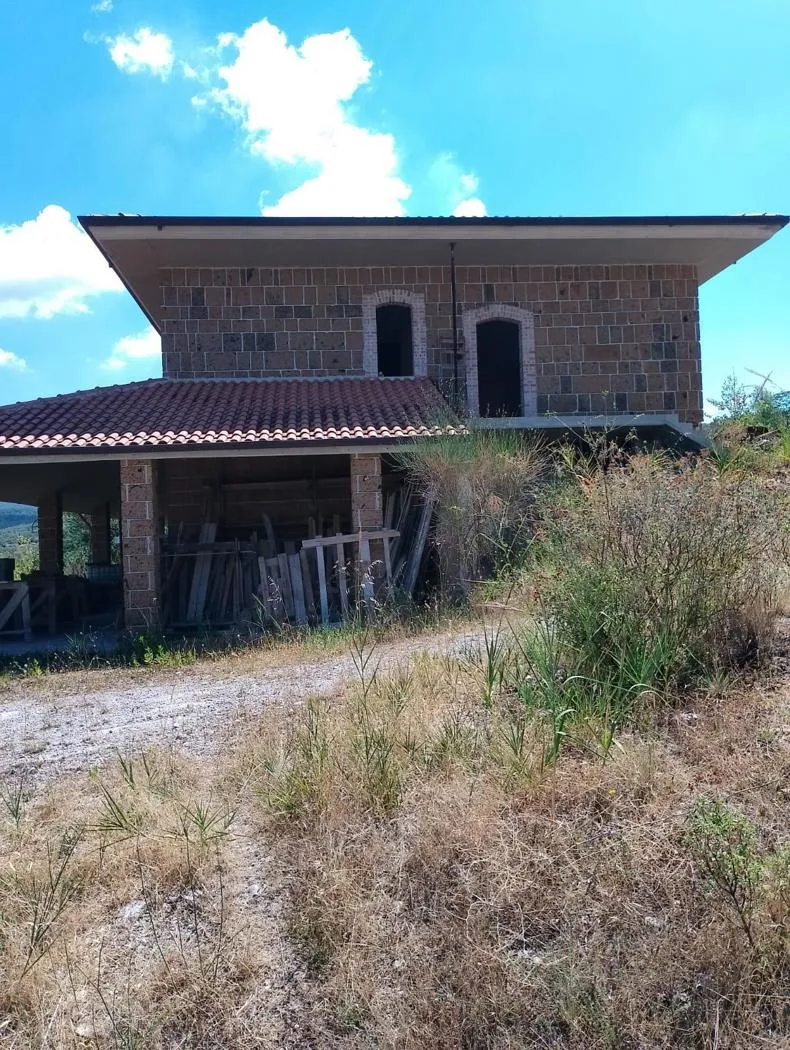 Villa in vendita a Battipaglia - foto 1