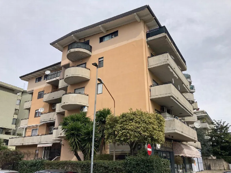 Appartamento in vendita a Battipaglia - foto 2