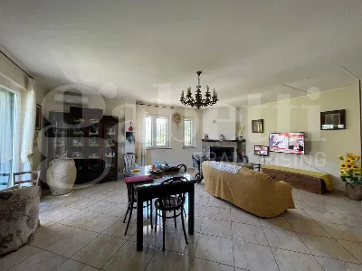 Villa in vendita a Montecorvino Rovella - foto 5