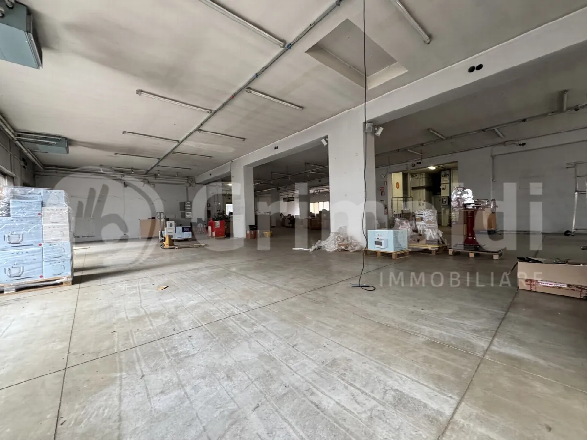 Loft/Open Space in vendita a Milano, Cimiano, Crescenzago, Adriano - foto 4