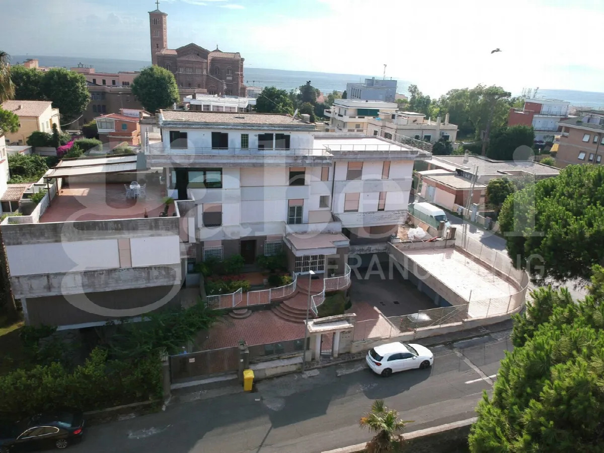 Appartamento in vendita ad Anzio - foto 2