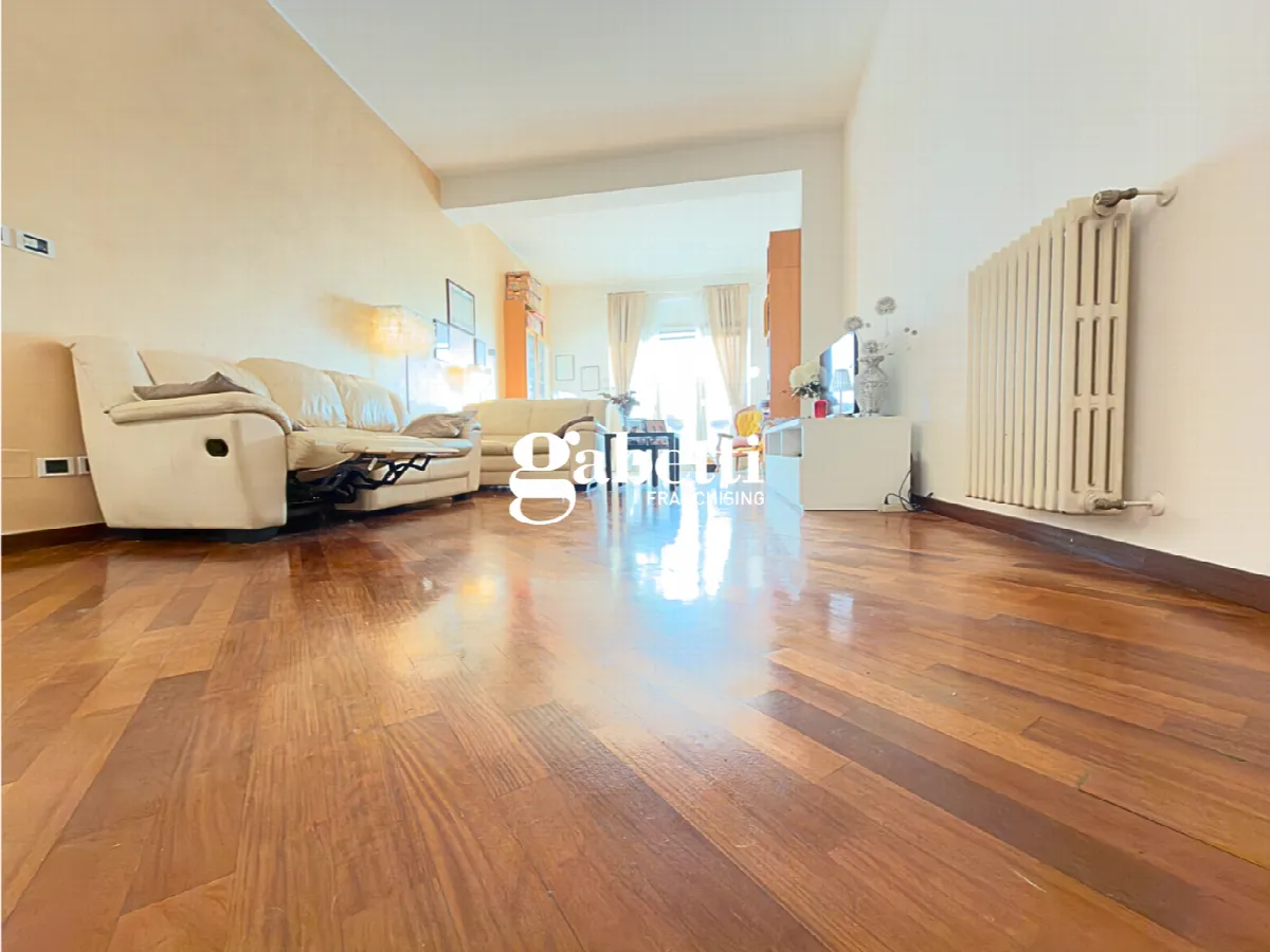 Appartamento in vendita a Rimini, Centro - foto 5