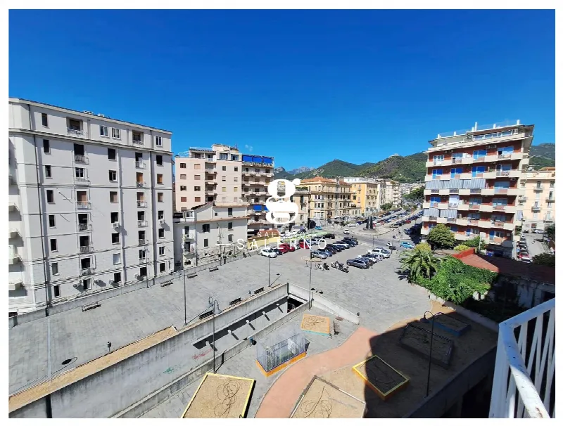 Appartamento in vendita a Salerno, Centro Storico, Teatro Verdi, Centro - foto 1
