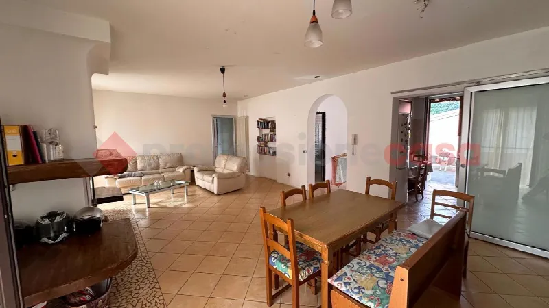 Casa Indipendente in vendita a Cerro Maggiore - foto 4