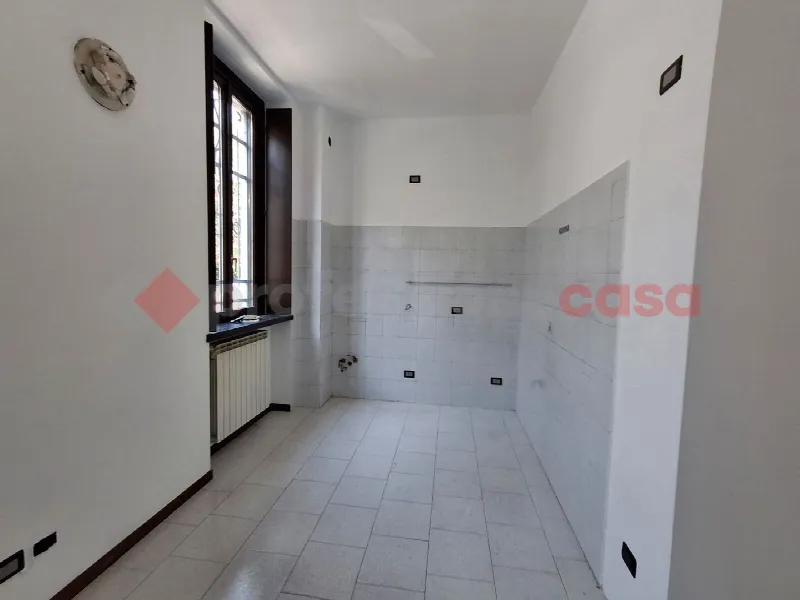 Casa Indipendente in vendita a Legnano - foto 4
