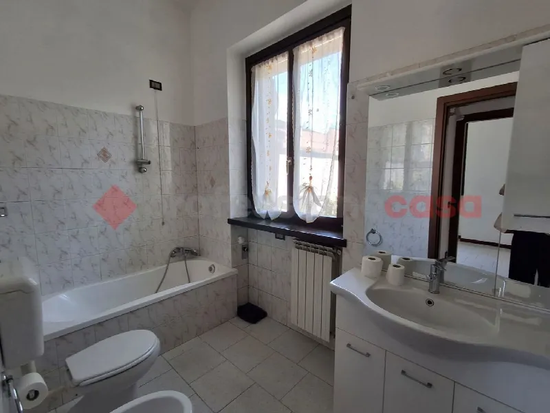 Casa Indipendente in vendita a Legnano - foto 8