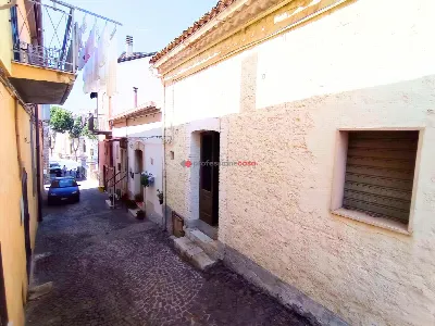 Casa Indipendente a Orsara di Puglia