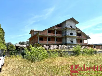 Palazzo/Stabile a Marano Ticino