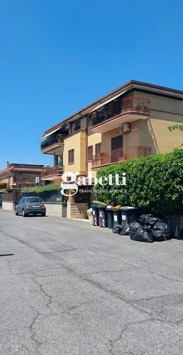 Appartamento in vendita a Roma, Borghesian... - foto 1