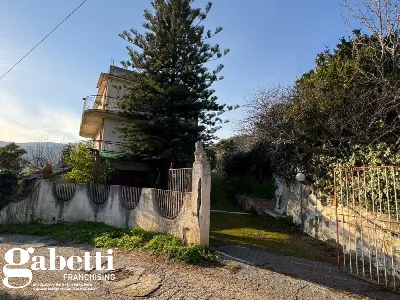 Casa Indipendente a Montagnareale
