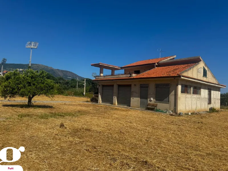 Casa Indipendente in vendita a Patti - foto 1