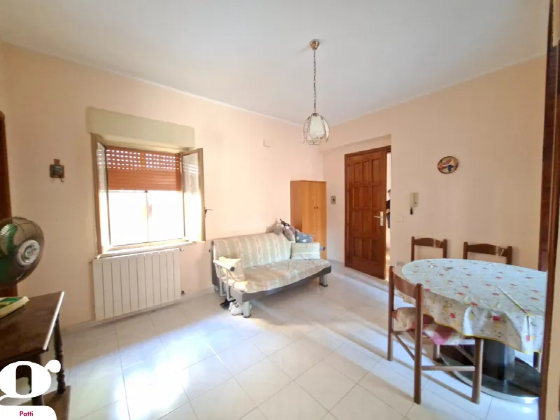Palazzo/Stabile in vendita a Oliveri - foto 2