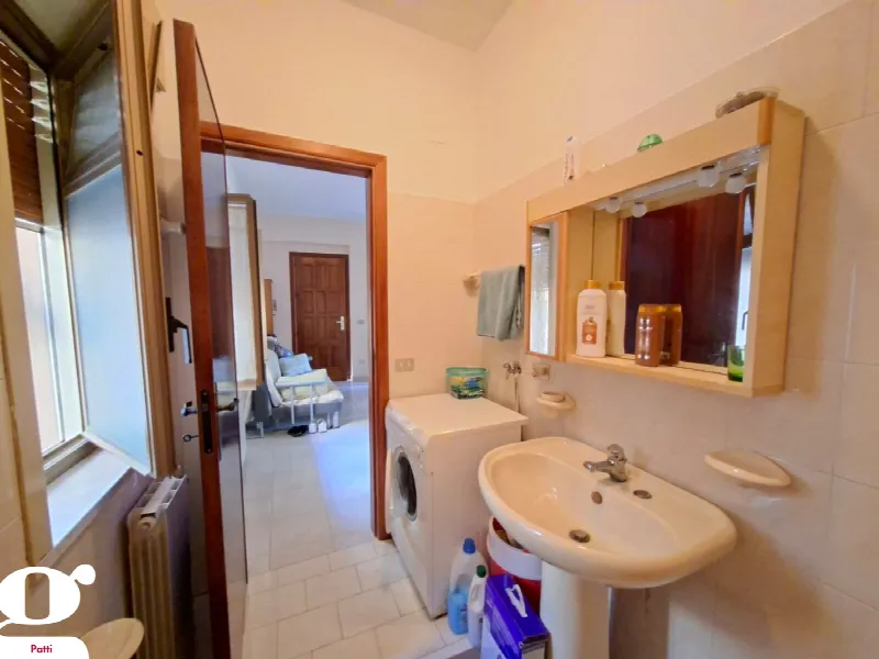 Palazzo/Stabile in vendita a Oliveri - foto 5