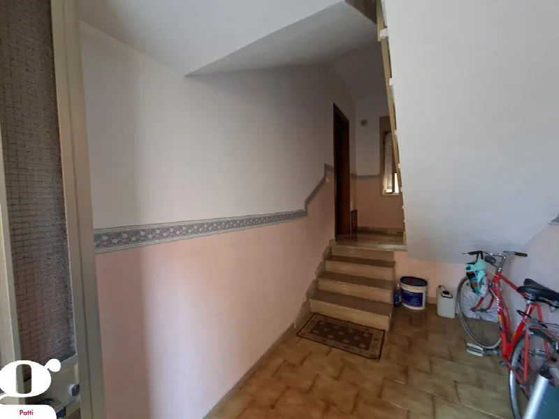 Palazzo/Stabile in vendita a Oliveri - foto 8