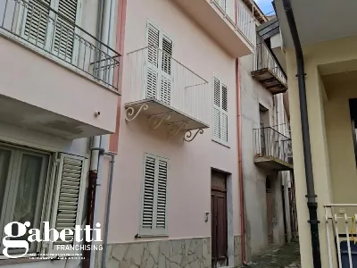 Casa Indipendente a Montagnareale