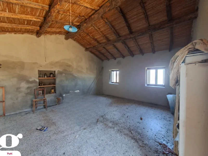 Rustico/Casale in vendita a Montagnareale - foto 3