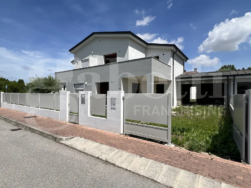 Casa Indipendente in vendita a Fossò - foto 1