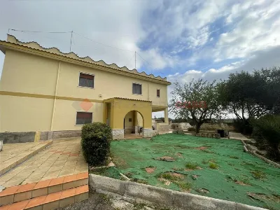 Villetta a schiera in vendita a Grottaglie - foto 2
