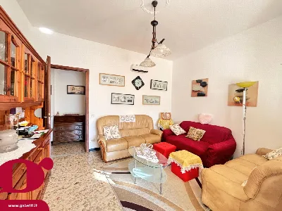 Appartamento in vendita a Imperia, Castelv... - foto 2