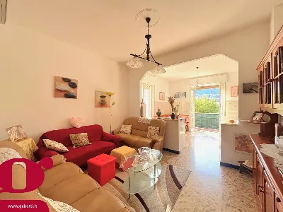 Appartamento in vendita a Imperia, Castelv... - foto 3