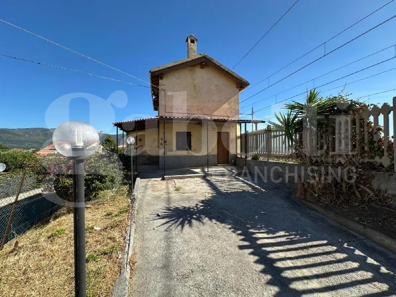 Casa Indipendente in vendita a Albenga - foto 4