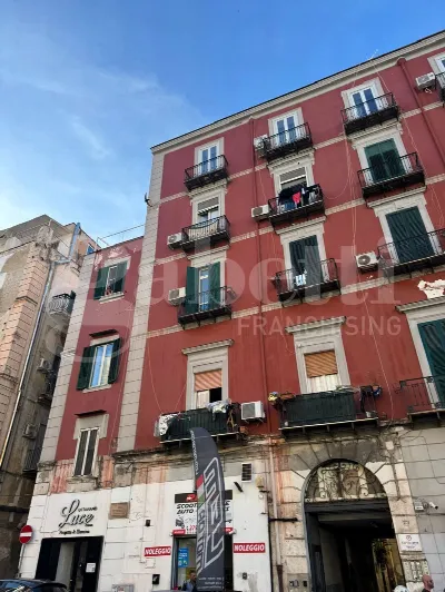 Appartamento in vendita a Napoli, Chiaia, ... - foto 2