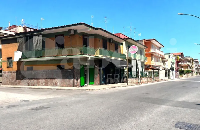 Casa Indipendente in vendita a Arzano - foto 2