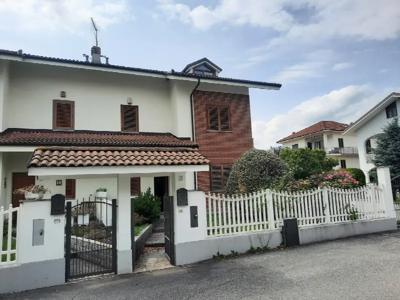 Villetta a schiera in vendita ad Avigliana - foto 1