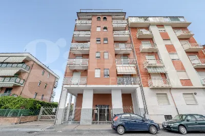 Appartamento in vendita a Torino, Borgo vi... - foto 1