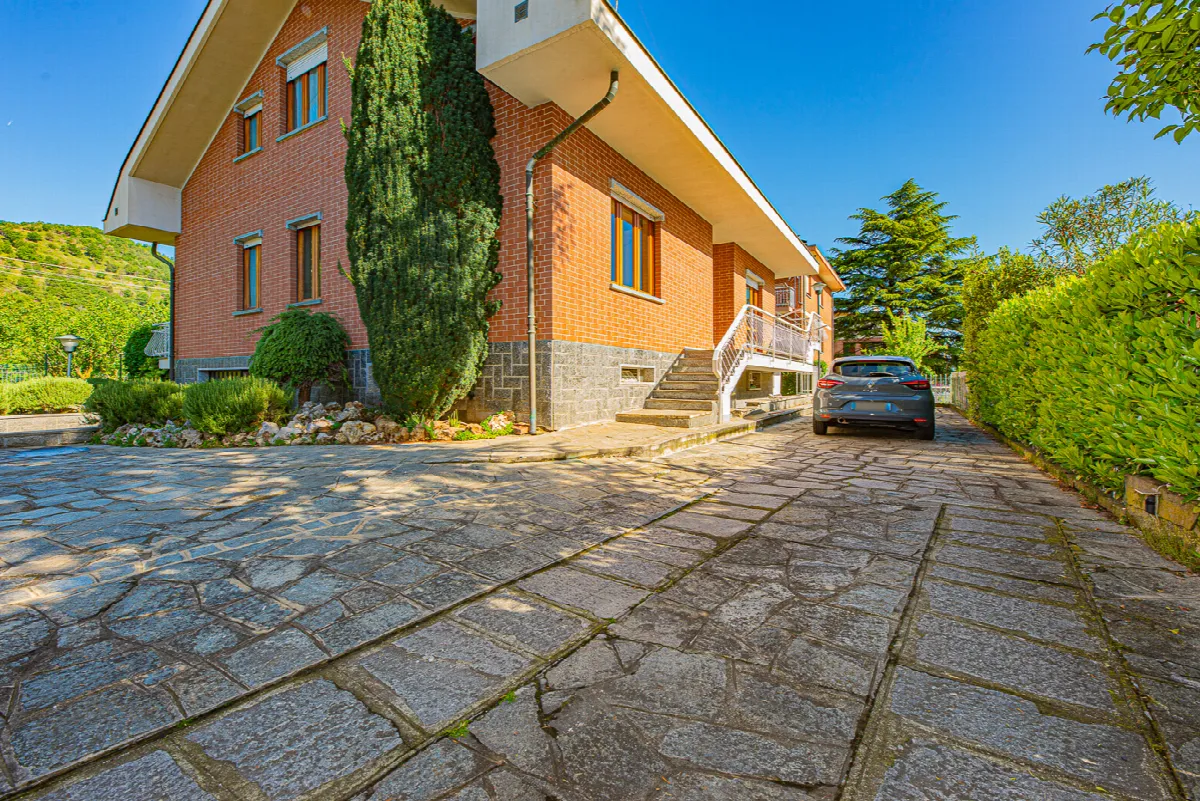 Casa Indipendente in vendita a Caselette - foto 2