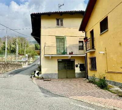 Casa Indipendente a Val della Torre