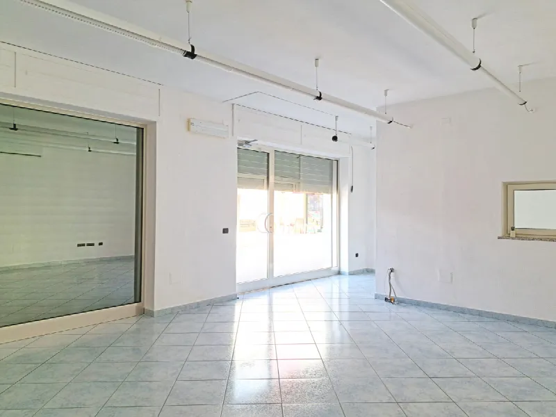 Palazzo/Stabile in vendita a Sanluri - foto 3