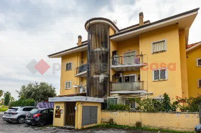Appartamento a Albano Laziale