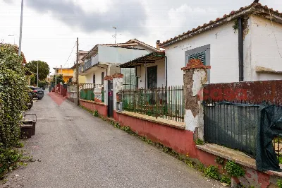 Villetta a schiera in vendita a Albano Laz... - foto 1