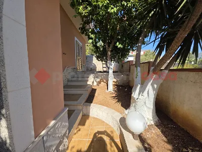 Palazzo/Stabile in vendita a Lizzano - foto 3