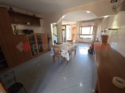 Villetta a schiera in vendita a Taranto, S... - foto 9