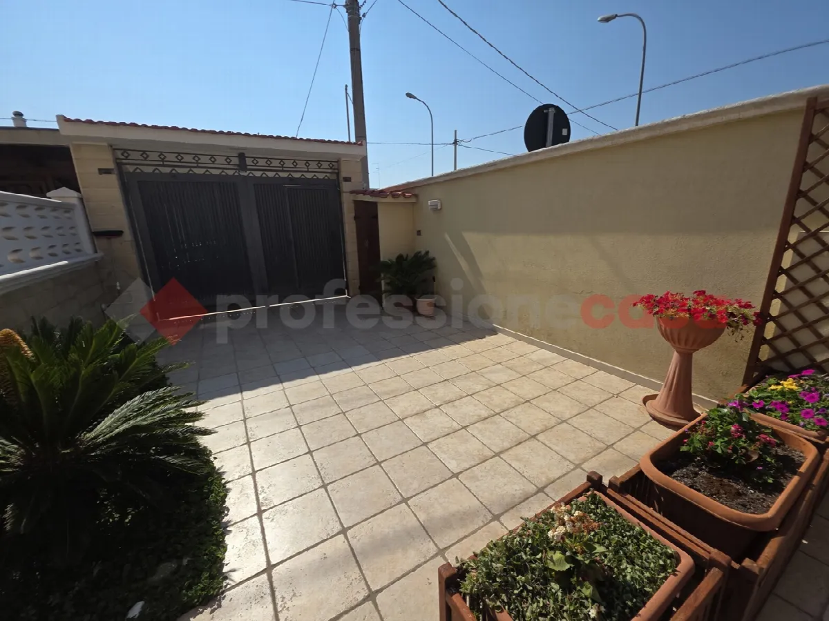 Casa Indipendente in vendita a Taranto, San Vito, Carelli, Talsano, San Donato - foto 2
