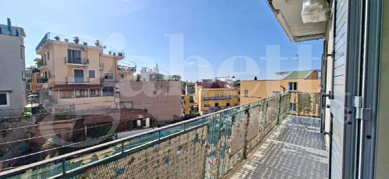 Appartamento in vendita a Pozzuoli - foto 1