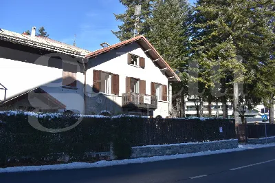 Villa in vendita a Bardonecchia - foto 2
