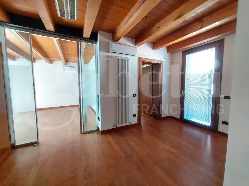 Appartamento in vendita a Treviso, Intorno Mura - foto 1