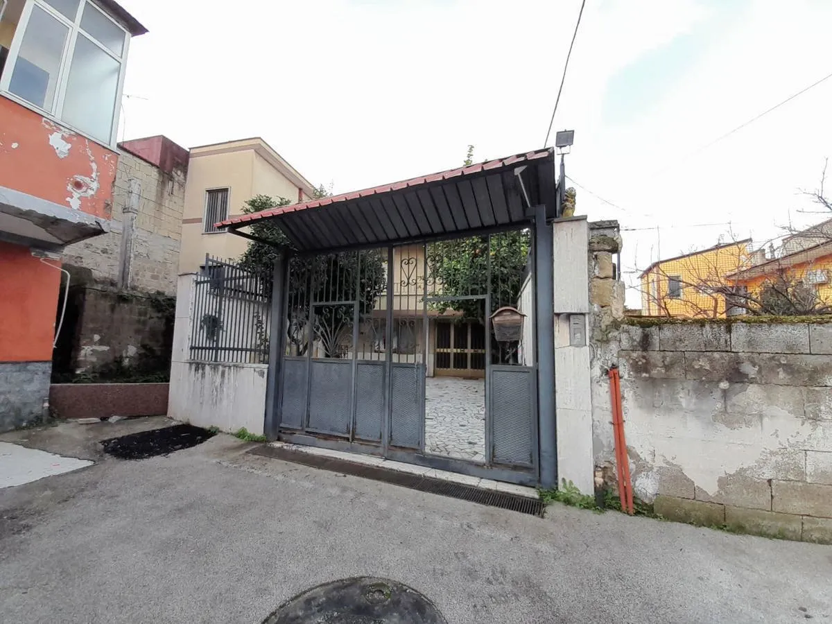 Casa Indipendente in vendita a Caivano - foto 2