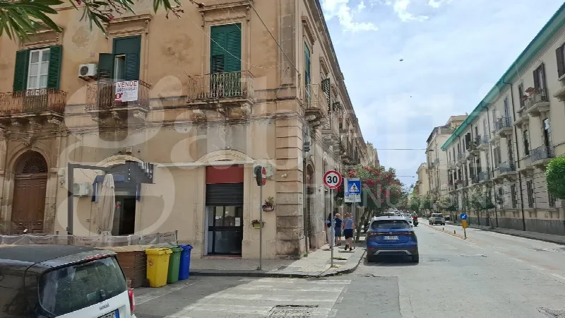 Appartamento in vendita a Siracusa, Umberto, Ermocrate, Ortigia - foto 1