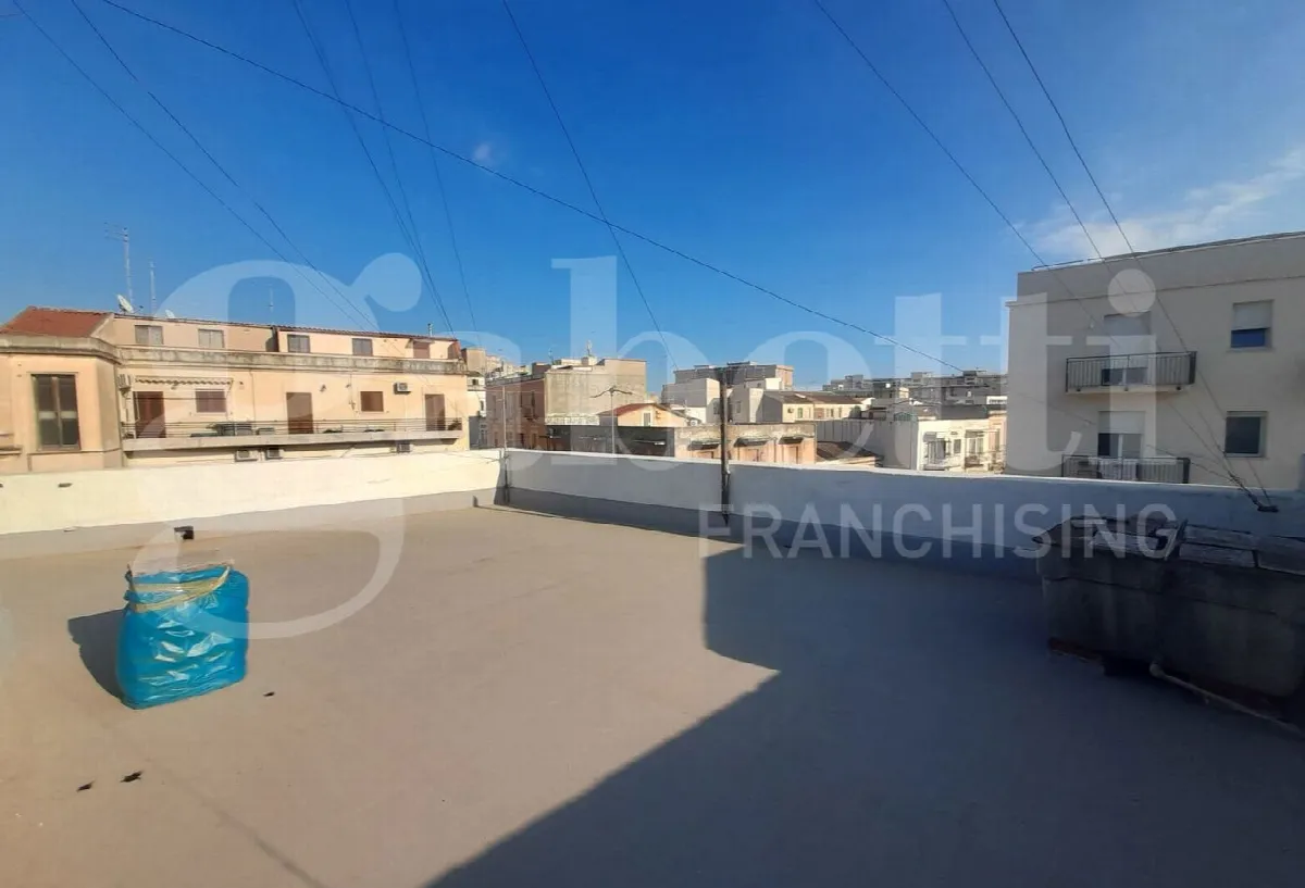 Casa Indipendente in vendita a Siracusa, Gelone, Cadorna, Borgata, Santa Lucia - foto 2