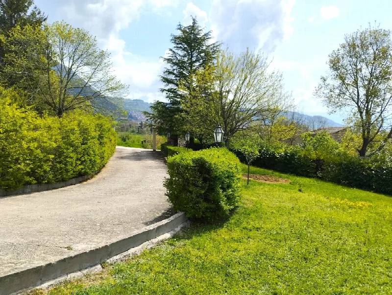 Casa Indipendente in vendita a Celano - foto 4