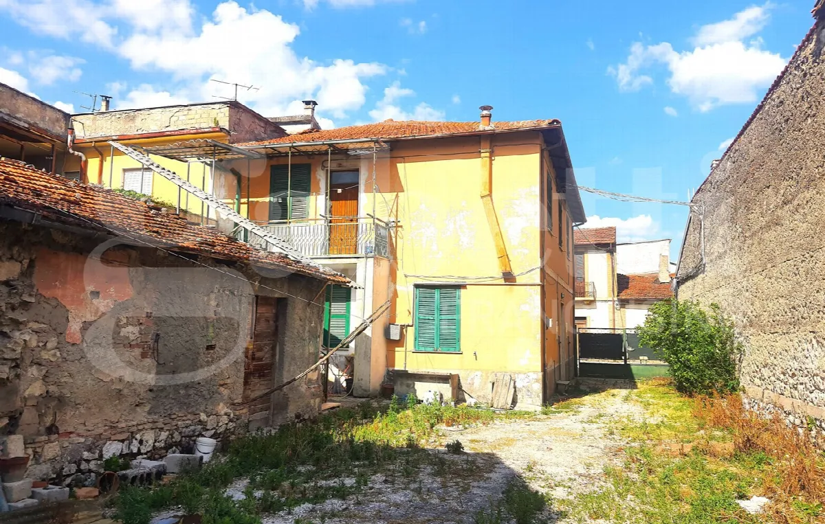 Casa Indipendente in vendita ad Avezzano - foto 4