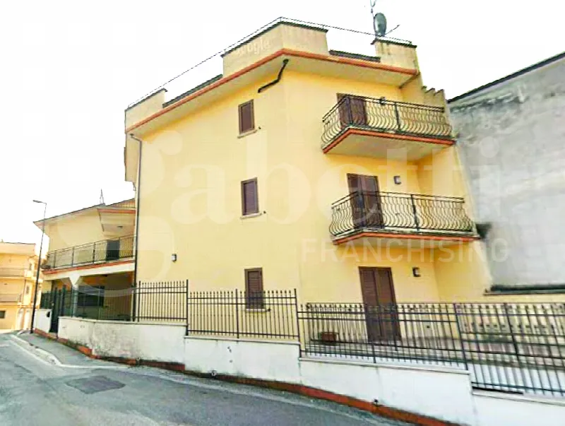 Casa Indipendente in vendita a Avezzano - foto 9