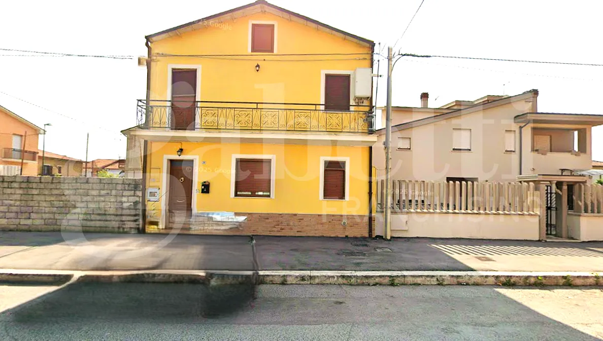 Casa Indipendente in vendita ad Avezzano - foto 3